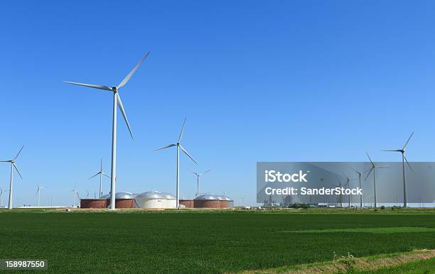 Energy Stockfoto und mehr Bilder von Blau - Blau, Effektivität, Elektrizität