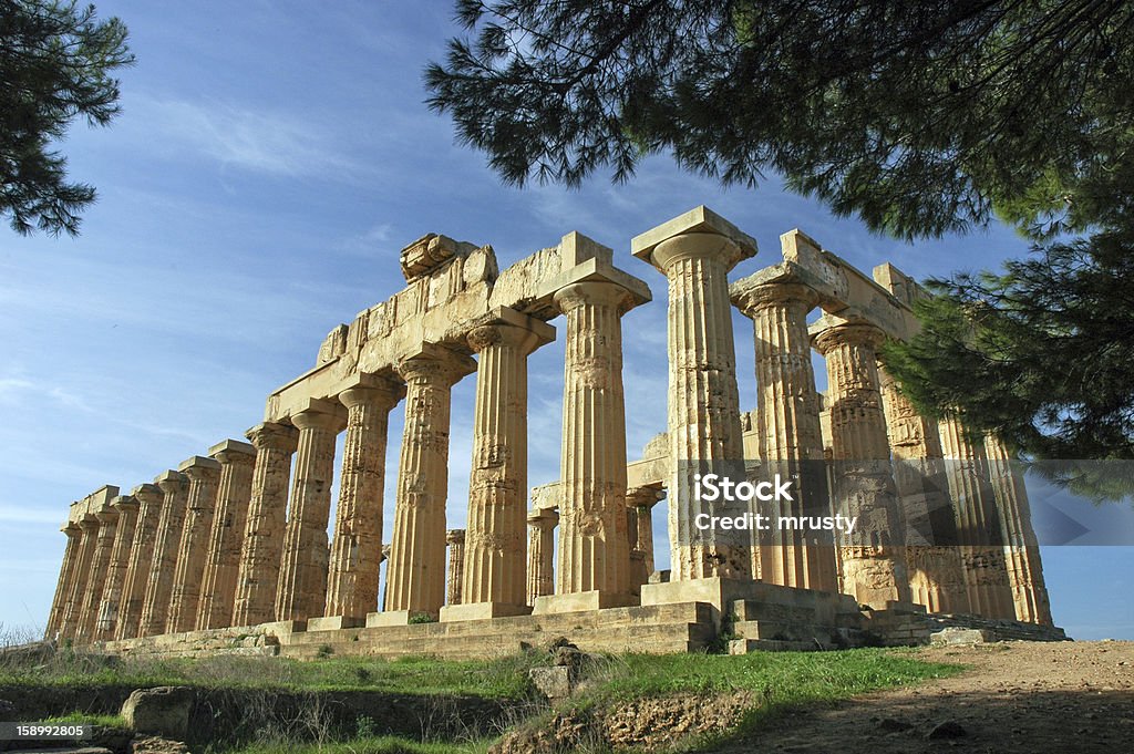 El templo de Hera, en Selinunte - Foto de stock de Antiguo libre de derechos