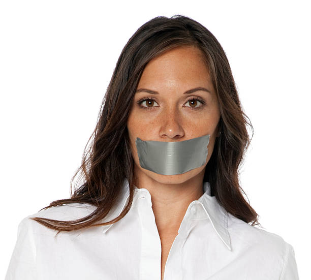 lippen sind nähte - human mouth duct tape covering adhesive tape stock-fotos und bilder