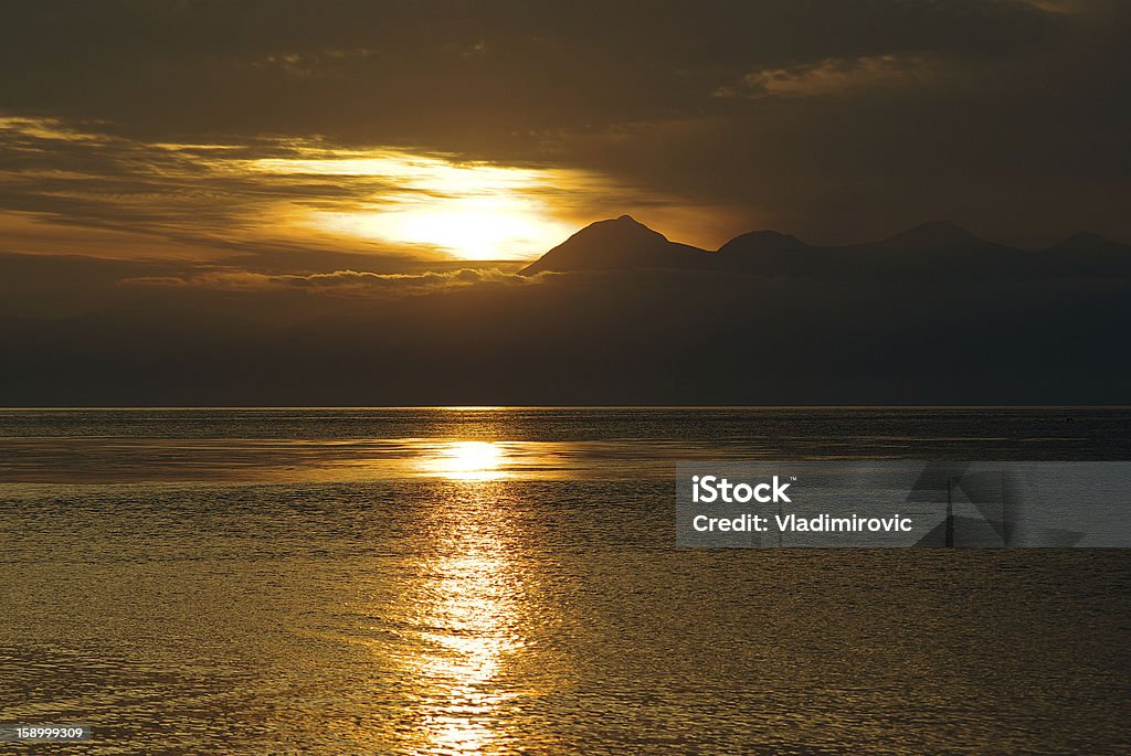 Tramonto terra - Foto stock royalty-free di Acqua