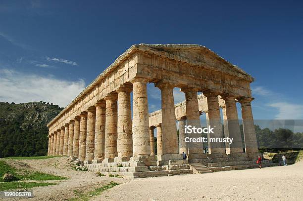 Foto de O Templo Dórico De Segesta e mais fotos de stock de Segesta - Segesta, Cultura Grega, Dórico