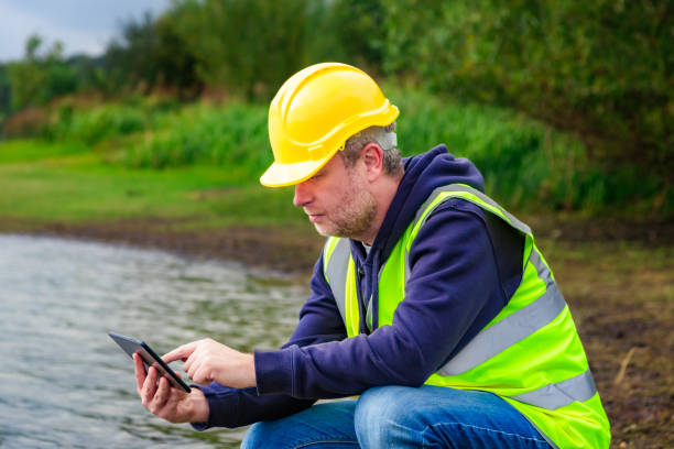 Water Ridge Worker 5,100+ Water Utility Worker Stock Photos, Pictures & Royalty-Free ...
