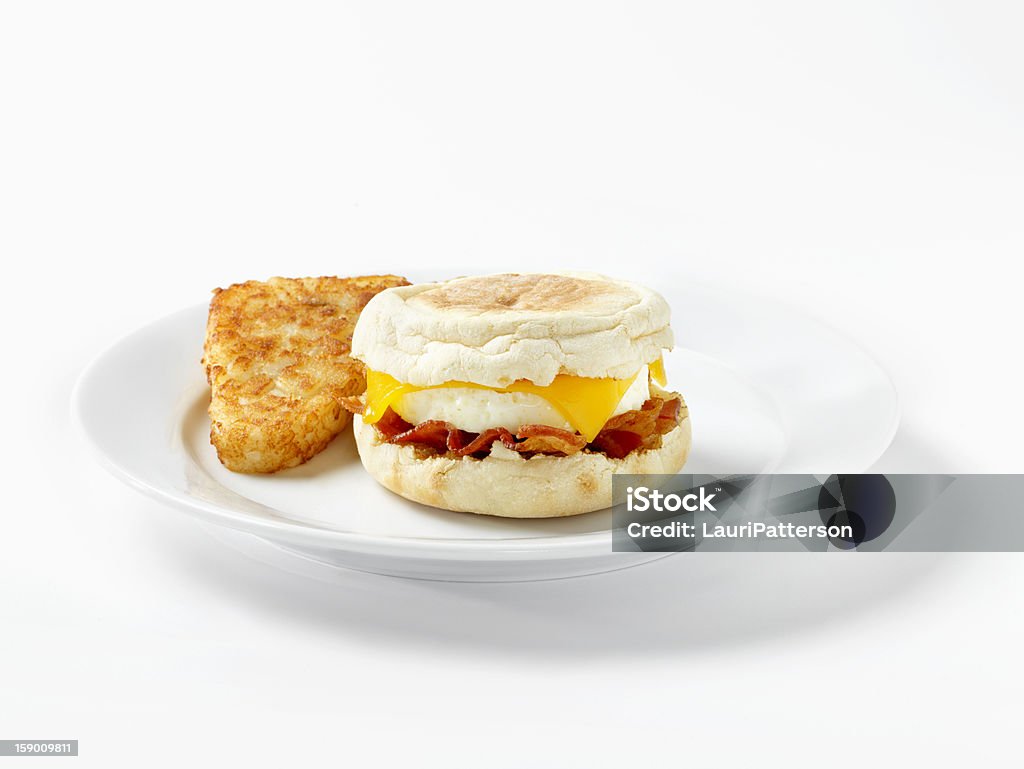 Бекон & Яйцо Сэндвич завтрака, Английский маффин - Стоковые фото Бутерброд роялти-фри