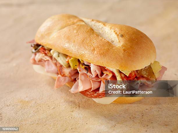 고전적인 이탈리아 샌드위치 0명에 대한 스톡 사진 및 기타 이미지 - 0명, 가공육, 가지-채소