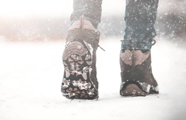 istock girl in winter 1590146943