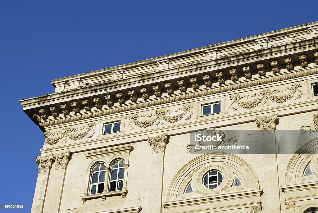 Edificio Art nouveau, Istanbul, Turchia - Foto stock royalty-free di Ambientazione esterna