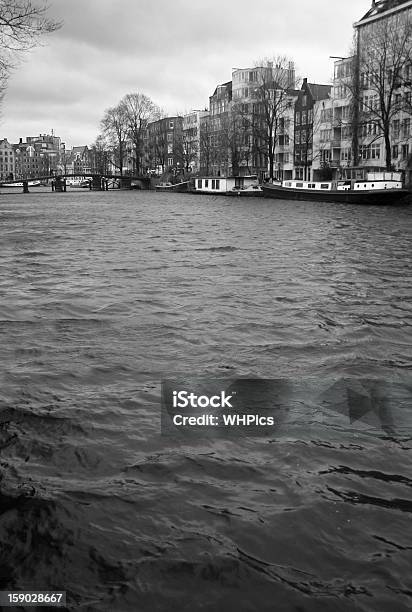 Широкие Воды — стоковые фотографии и другие картинки Grachtenpand - Grachtenpand, Амстердам, Архитектура