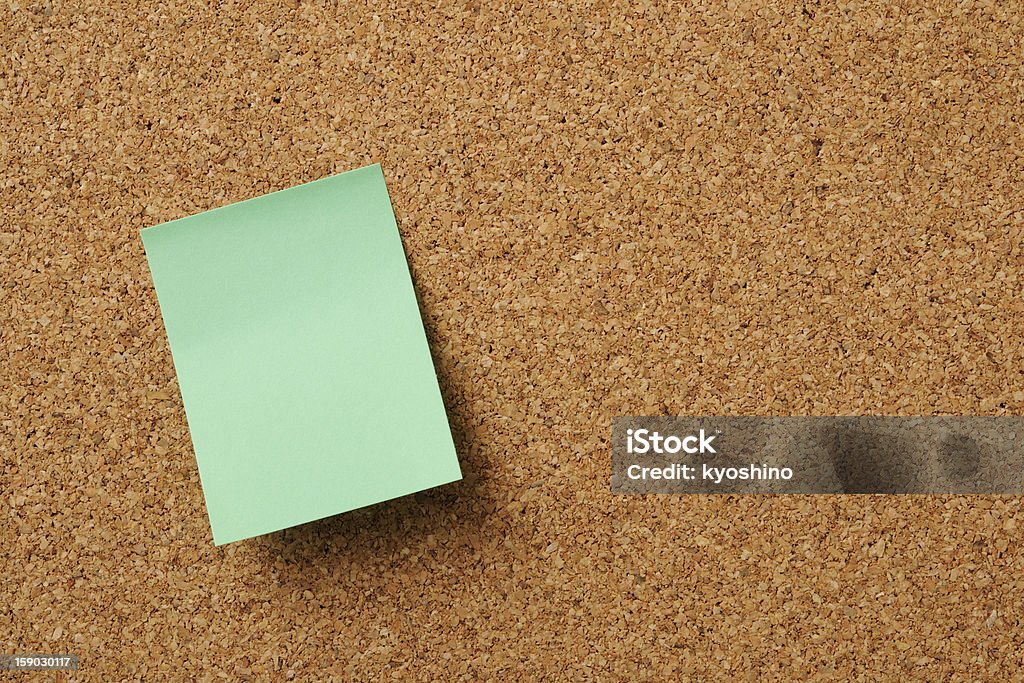 コルクボード、グリーンの粘着性注意 - からっぽのロイヤリティフリーストックフォト