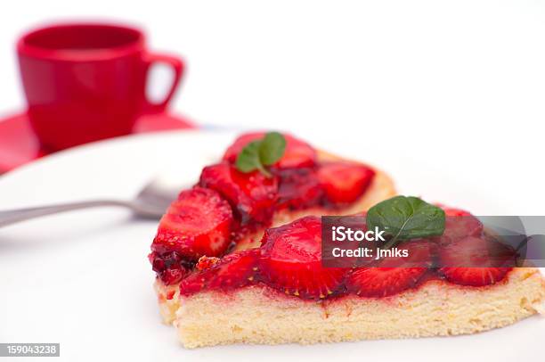 Photo libre de droit de Tarte Aux Fraises banque d'images et plus d'images libres de droit de Aliment - Aliment, Aliment confit, Aliment en portion