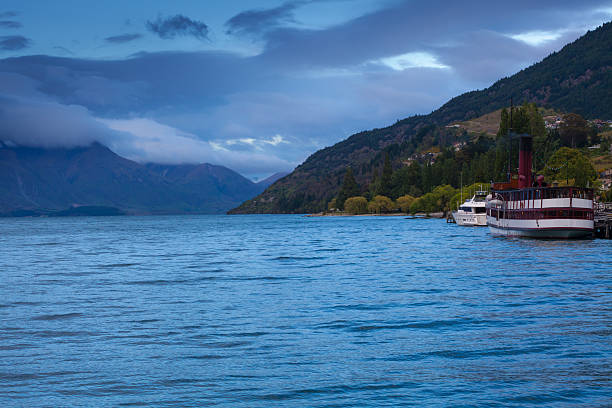 istock Lake Wakatipu Queenstown 159055927