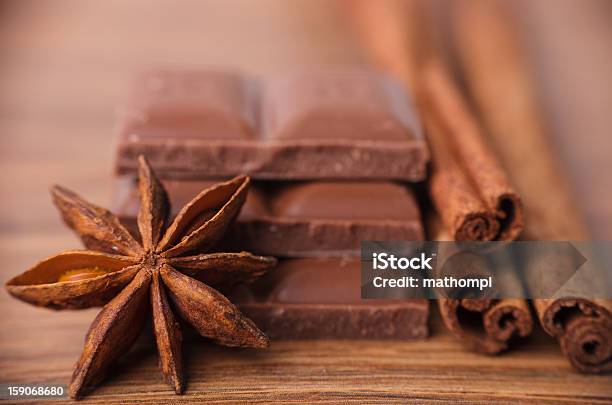 Foto de Detalhe De Paus De Canela E Anis Estrelas Especiarias e mais fotos de stock de Anis