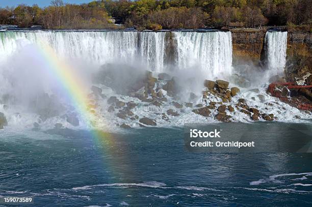 Радуга Над Niagara — стоковые фотографии и другие картинки Американский водопад - Американский водопад, Без людей, Вода