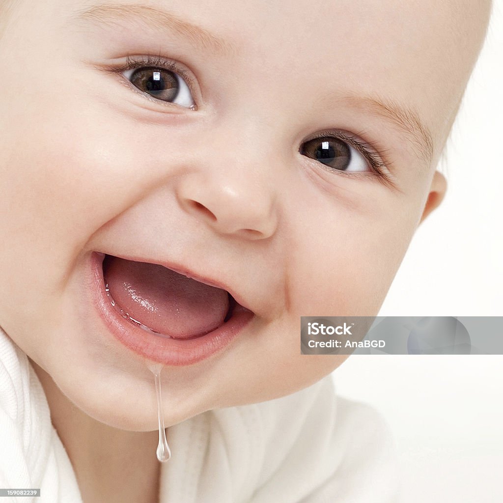 最初の歯成長 - 赤ちゃんのロイヤリティフリーストックフォト