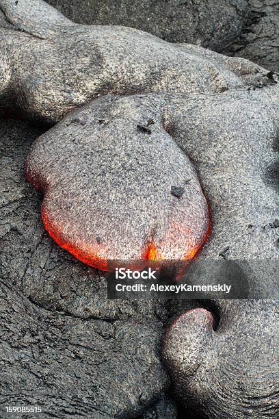 Foto de Fluxo De Red Hot Lava e mais fotos de stock de Calor - Calor, Entrar em Erupção, Enxofre