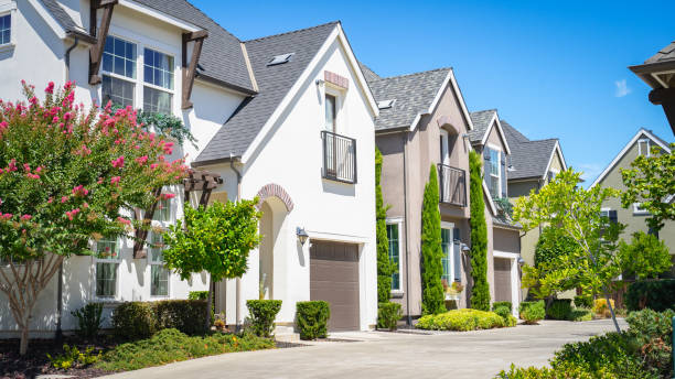 istock Single family Homes in California 1590866264