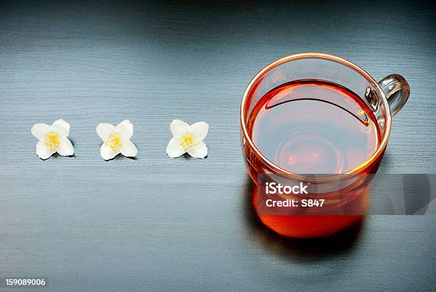 Tazza Di Tè - Fotografie stock e altre immagini di Bibita - Bibita, Bicchiere, Calore - Concetto