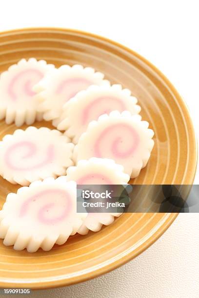 Comida Japonesa Naruto Kamaboko - Fotografias de stock e mais