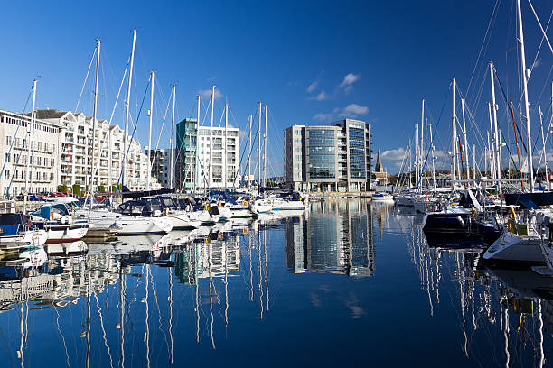 marina de plymouth - plymouth england imagens e fotografias de stock