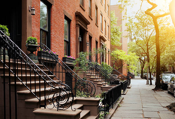 istock Brownstone and sidewalk in Brooklyn Heights, NY 159105898