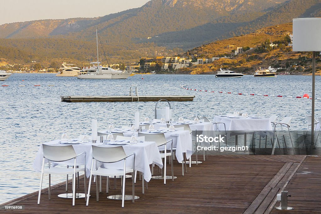 Restaurante en la playa. - Foto de stock de Bahía libre de derechos