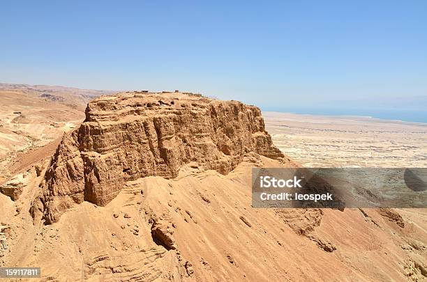 Fortaleza De Masada Israel Foto de stock y más banco de imágenes de Aire libre - Aire libre, Aislado, Alto - Descripción física