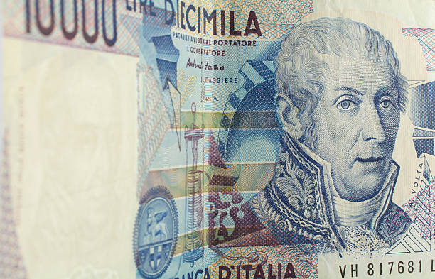 istock ten thousand liras banknote extended 159117990