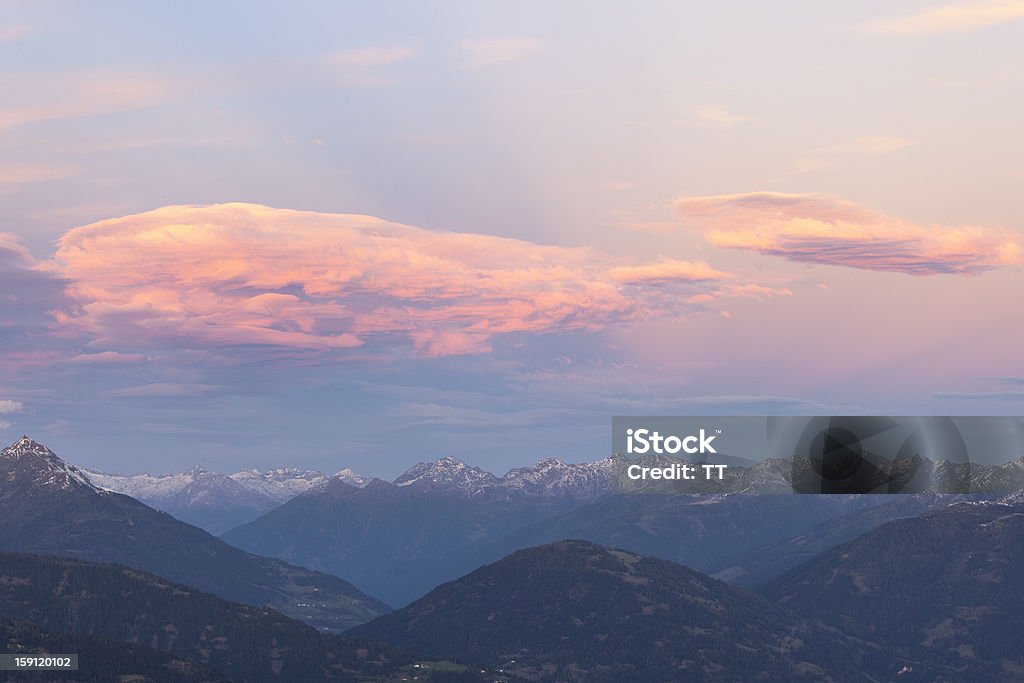 Coucher de soleil sur les Alpes - Photo de Alpes européennes libre de droits