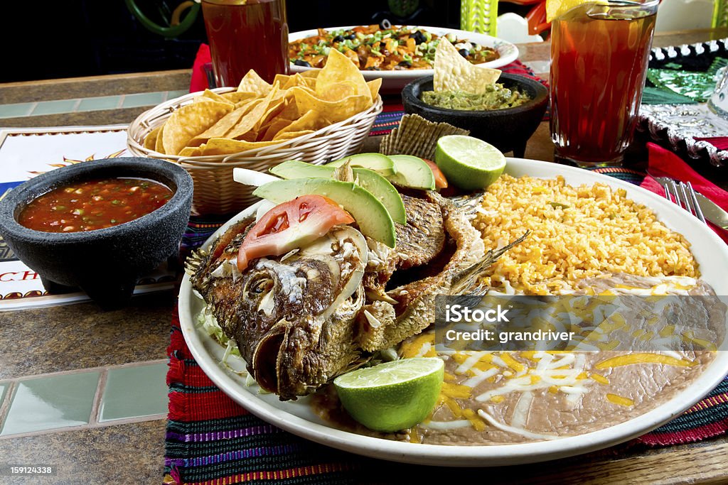 Мексиканский Talapia на гриле - Стоковые фото Comfort Food роялти-фри
