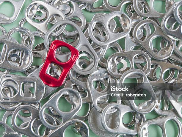 Pezzi Di Possibile Per Riciclare - Fotografie stock e altre immagini di Alluminio - Alluminio, Argentato, Argento