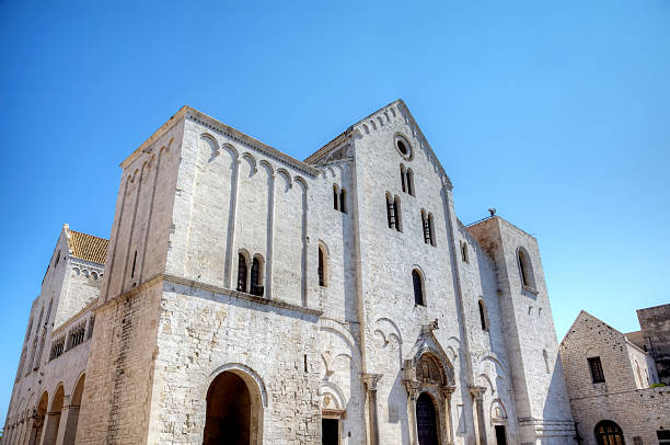 basilica of st. nicholas. bari, italien - as bari stock-fotos und bilder