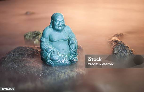 Foto de Buddha e mais fotos de stock de Buda - Buda, Budismo, Cena de tranquilidade