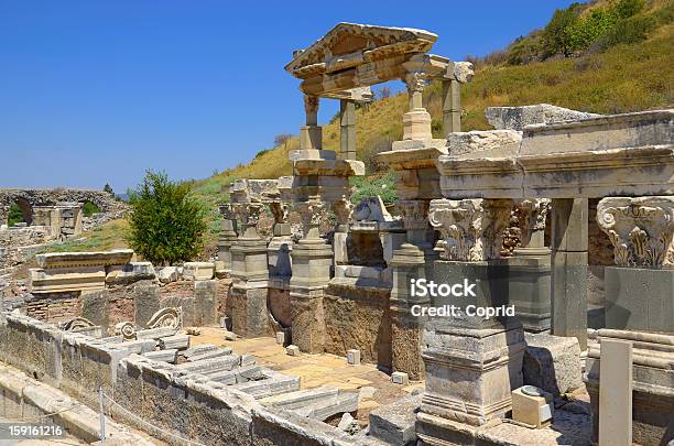 Efez - zdjęcia stockowe i więcej obrazów Antyki - Antyki, Archeologia, Architektura