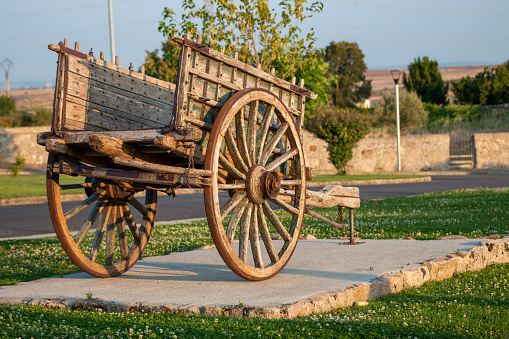 Old spanish Castilian cart that was used for agricultural work, especially for transporting hay, straw, grain, etc...