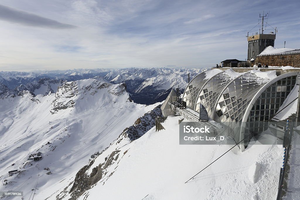 Zugspitze panorâmica Peak View - Foto de stock de Alemanha royalty-free