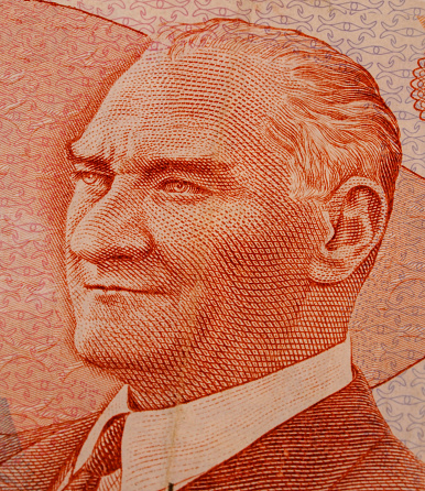 Atatürk's portrait on a old Turkish banknote