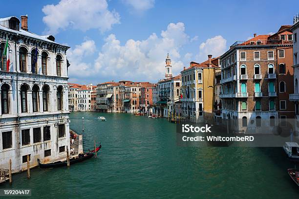 Vista Do Grande Canal Veneza Em Um Dia De Verão - Fotografias de stock e mais imagens de Antigo - Antigo, Ao Ar Livre, Arquitetura