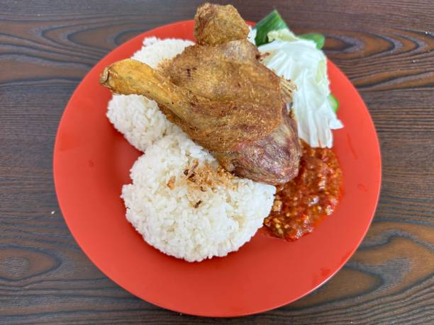 istock Indonesian traditional fried duck menu 1592490638