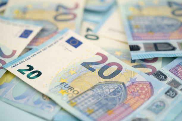 istock many 20 euro bills close-up mixed randomly 1592641052