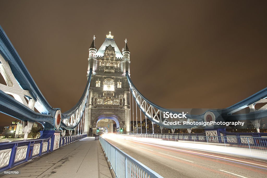 Tower Bridge - Foto de stock de Arquitetura royalty-free