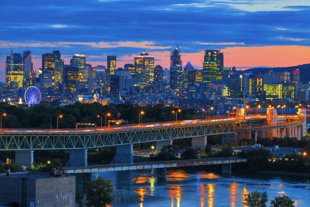 istock Montreal Skyline at Dusk 1592856145