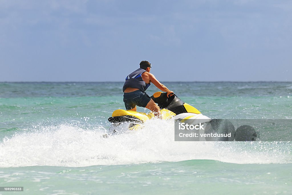 Unidade do Homem sobre o jetski - Royalty-free Jet Ski Foto de stock