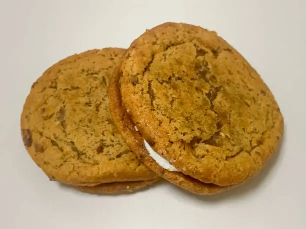Oatmeal cream pies for a snack