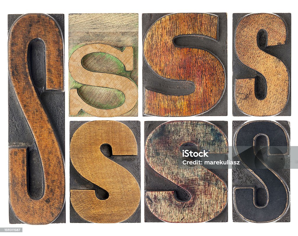Lettera S in legno tipo di blocchi - Foto stock royalty-free di Alfabeto