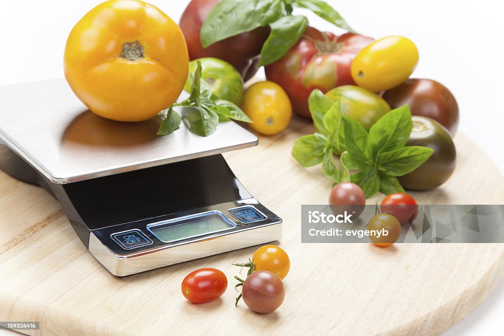 Digital báscula de cocina - Foto de stock de Albahaca libre de derechos