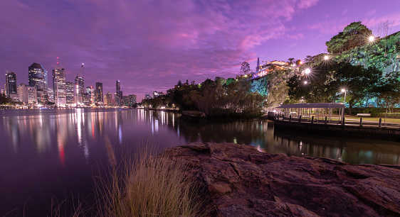 A shot of Brisbane City taken from Kangaroo Point. Kangaroo Rocks can be seen on the right of the picture.