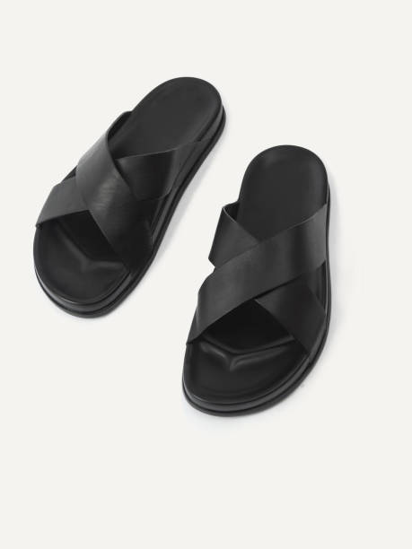 istock Men's leather sandals 1593699973
