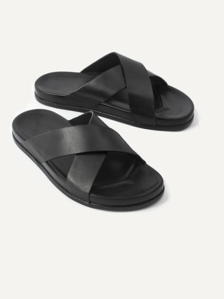 istock Men's leather sandals 1593700074