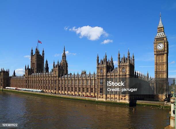 Big Ben E Il Parlamento - Fotografie stock e altre immagini di Acqua - Acqua, Ambientazione esterna, Architettura