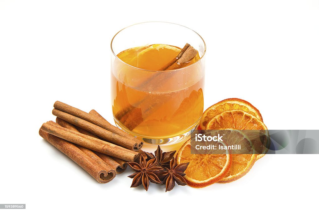 Чай с корицей апельсинов и - Стоковые фото Анис роялти-фри