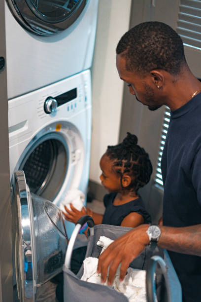 istock Fatherhood | Laundry Day 1593925118